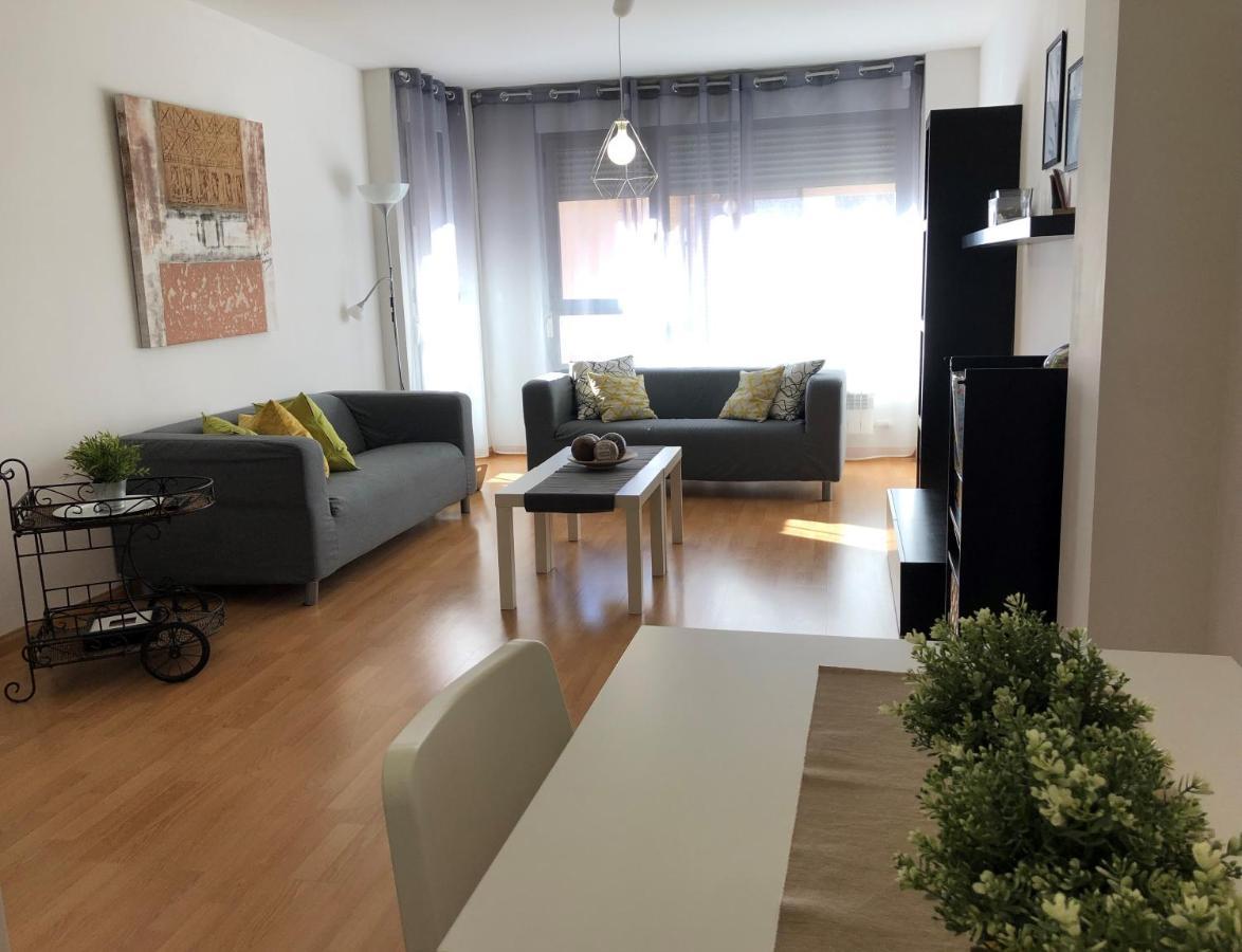 Apartamentos Ribera Navarra - Bardenas Castejón Esterno foto